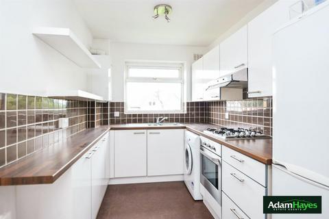 1 bedroom apartment to rent, 66 Athenaeum Road, London N20