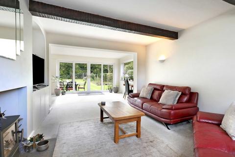 3 bedroom detached house for sale, Woodside Close, Beaconsfield, Buckinghamshire, HP9