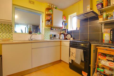 3 bedroom end of terrace house for sale, Bassett Green, Southampton