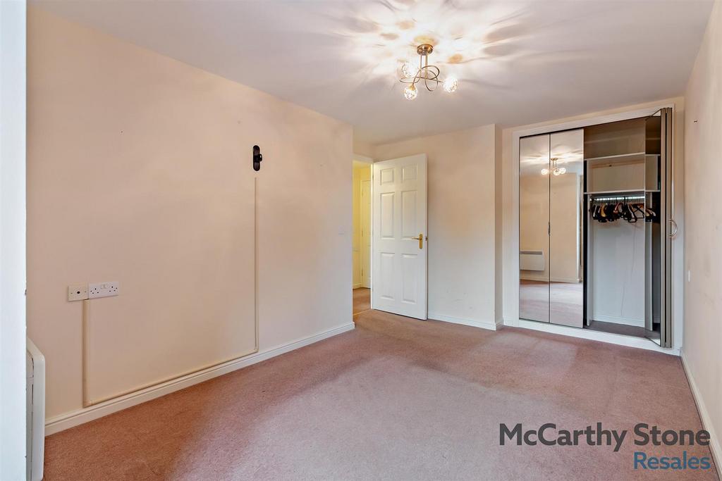 8648869-interior16-800.jpg