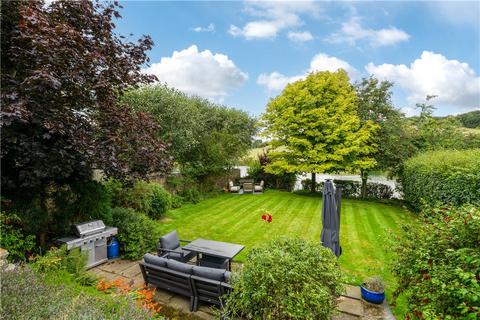 4 bedroom semi-detached house for sale, Larkfield Road, Rawdon, Leeds, West Yorkshire, LS19