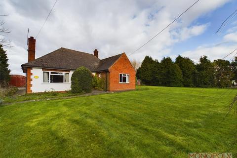 3 bedroom bungalow for sale, Harwoods Lane, Rossett, Wrexham