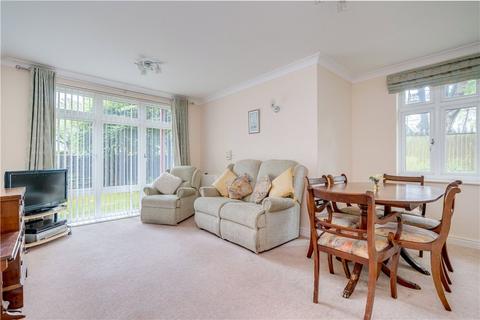 2 bedroom apartment for sale, Shakespeare Road, Guiseley, Leeds, West Yorkshire, LS20