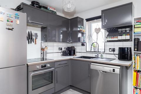 29 Ennerdale Close, Cheam, Sutton, SM1 2JP