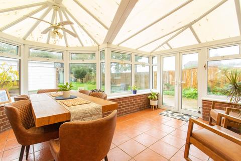 66 Sweechgate, Broad Oak, Canterbury, CT2 0QU