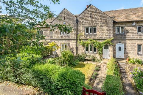 4 bedroom terraced house for sale, Park Gate Crescent, Guiseley, Leeds, West Yorkshire, LS20