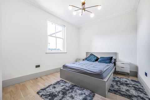 3 bedroom flat for sale, Grenville Street, London WC1N