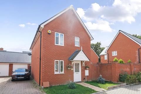 3 bedroom detached house for sale, Basket Street, Broughton, Aylesbury, Buckinghamshire, HP22 7BF