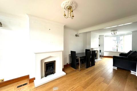 3 bedroom terraced house for sale, Eastcote Road, Welling, Kent, DA16