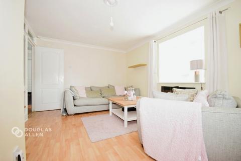 1 bedroom apartment to rent, Wood Green Basildon SS13