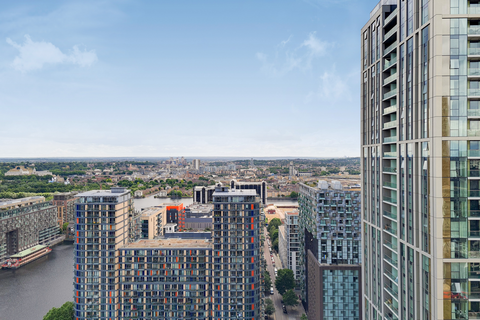 2 bedroom apartment to rent, Pan Peninsula Square, London, E14