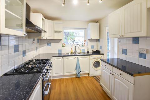 3 bedroom terraced house for sale, Home Farm Close, Ambrosden