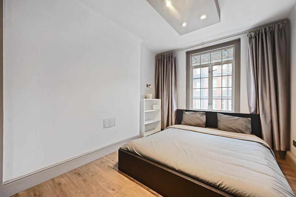 TEC   Flat 411, Marylebone Apartments   Bedroom A3