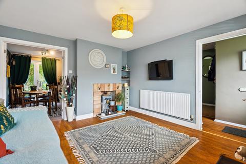 10 Lesters Road, Cookham, Maidenhead, SL6 9LS