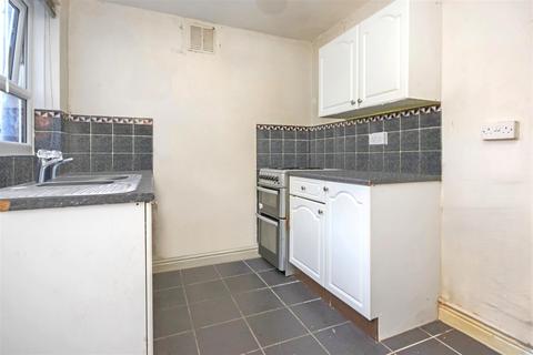 2 bedroom terraced house for sale, Cromwell Road, Rushden NN10