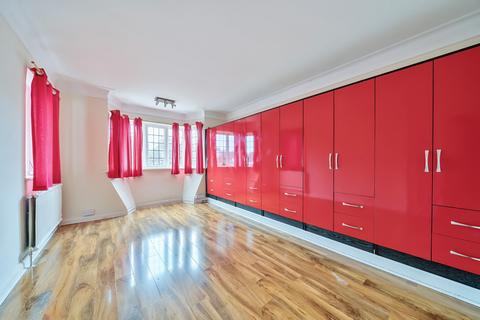 41 Beaufort Road, London, W5 3EB