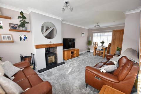 4 bedroom semi-detached house for sale, Poldark Road, Paynters Lane