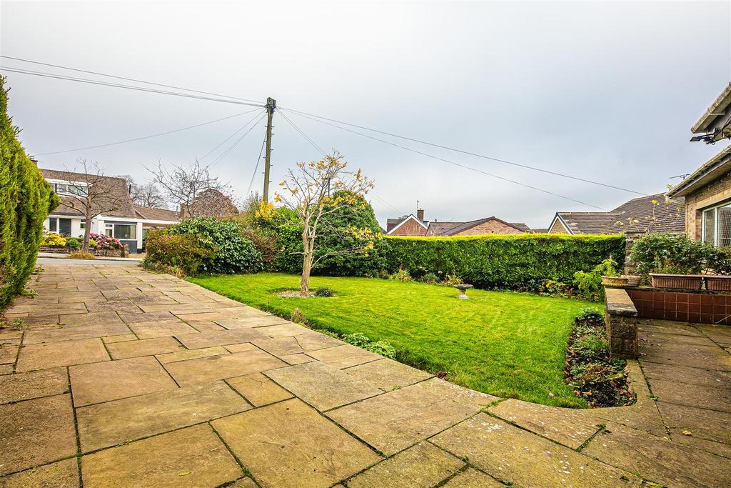 Front garden and drive