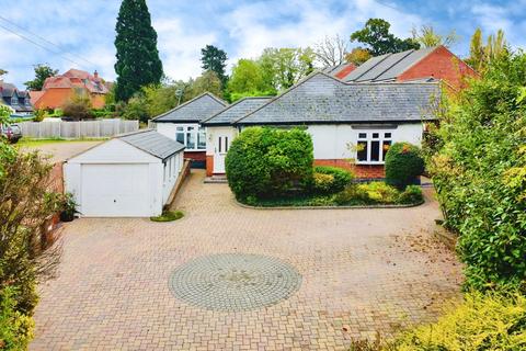 4 bedroom detached bungalow for sale, Melton Road, Rearsby, LE7