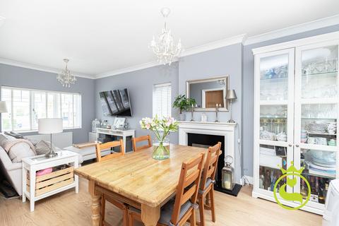 2 bedroom detached house for sale, Columbia Road, Bournemouth BH10