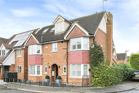 Daffodil Close, Hatfield, Hertfordshire, AL10