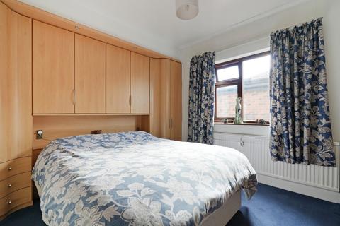 317 Derbyshire Lane, Sheffield, S8 8SG