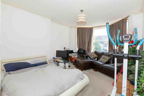 Studio for sale, Alexandra Road, Worthing