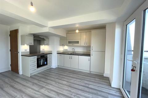 2 bedroom apartment for sale, Queens Parade, Scarborough YO12