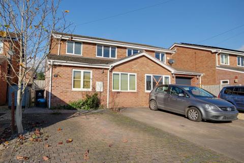 4 bedroom semi-detached house for sale, West View, Newent