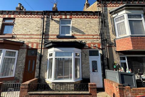 2 bedroom terraced house for sale, Park Road, Scarborough