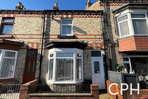 2 bedroom terraced house for sale, Park Road, Scarborough