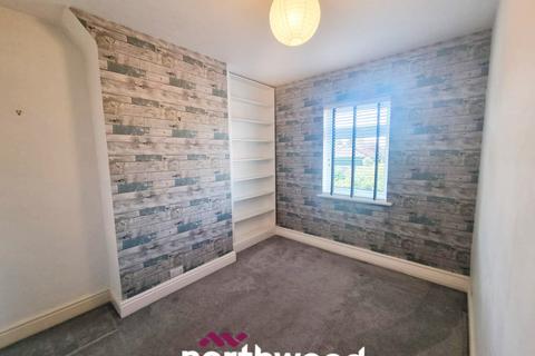 2 bedroom terraced house to rent, Wood View, Doncaster DN3