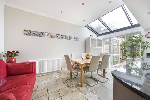 46 Upper Grotto Road, Twickenham, TW1 4NF