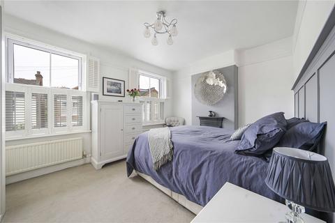 46 Upper Grotto Road, Twickenham, TW1 4NF