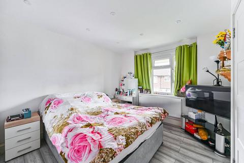 26b Pawsons Road, Croydon, CR0 2QE