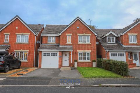 4 bedroom detached house for sale, Cavalier Drive, Halesowen B63