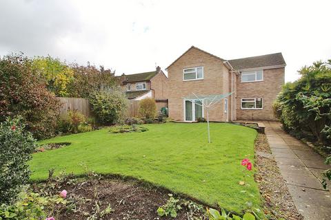 29 Early Road, Witney, OX28 1EW
