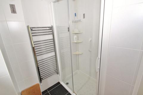 29 Early Road, Witney, OX28 1EW