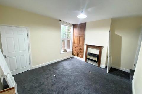 3 bedroom terraced house to rent, Albert Road, Kings Heath, Birmingham