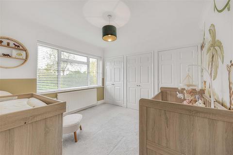 Betchworth Wrotham Road, Meopham, Gravesend, DA13 0JJ
