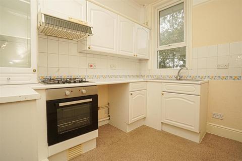 2 bedroom flat for sale, Upper Park Road, St Leonards-on-sea