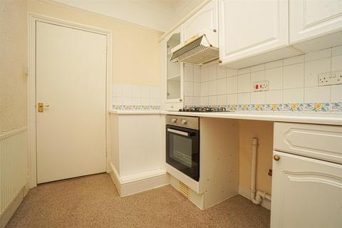 2 bedroom flat for sale, Upper Park Road, St Leonards-on-sea