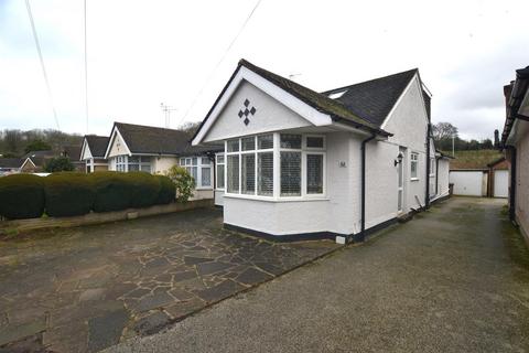 4 bedroom semi-detached bungalow for sale, Links Way, Croxley Green