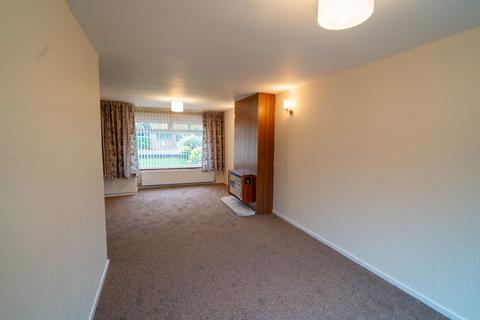 3 bedroom semi-detached house to rent, Fallowfield Road, Solihull B92