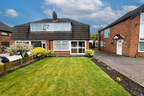 3 bedroom semi-detached house to rent, Fallowfield Road, Solihull B92