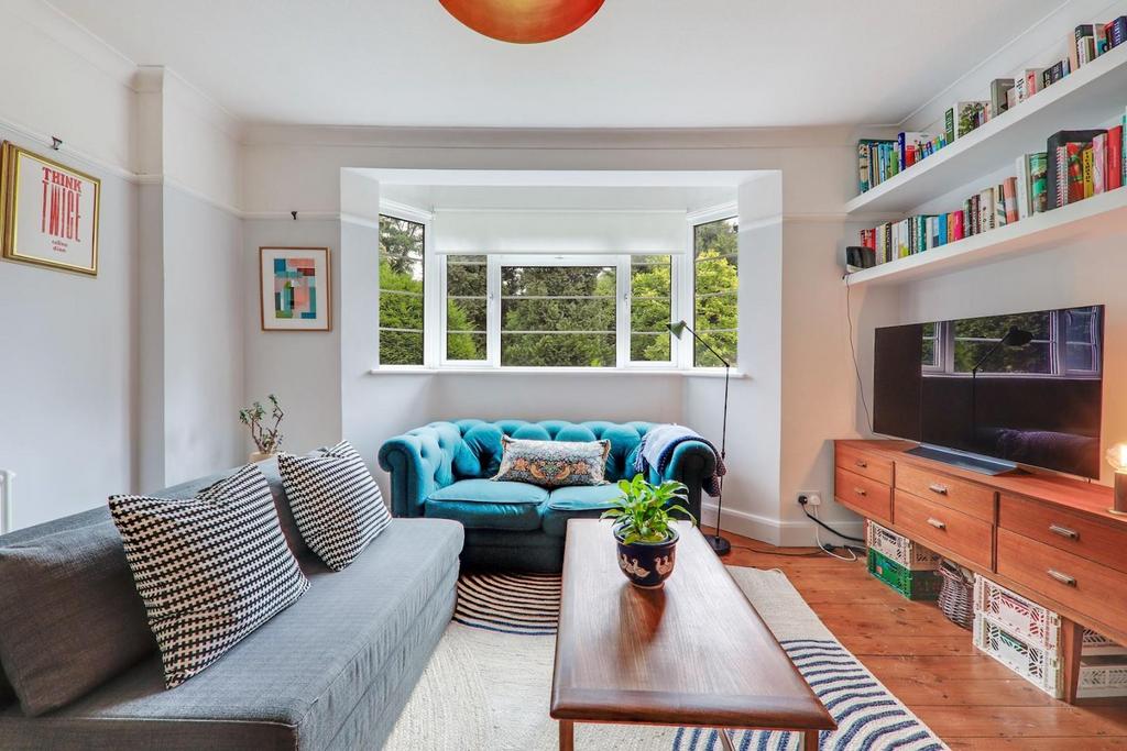 11-2997 JHProp Wpen - Flat 2 Anerley Court - 31-medi
