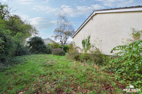 2 bedroom detached bungalow for sale, Gelliwen, Llechryd, Cardigan