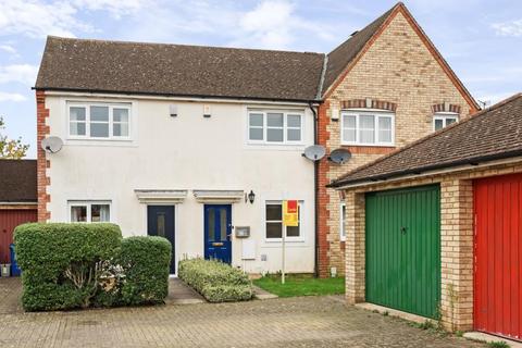 2 bedroom semi-detached house to rent, Dunlin Court,  Bicester,  OX26