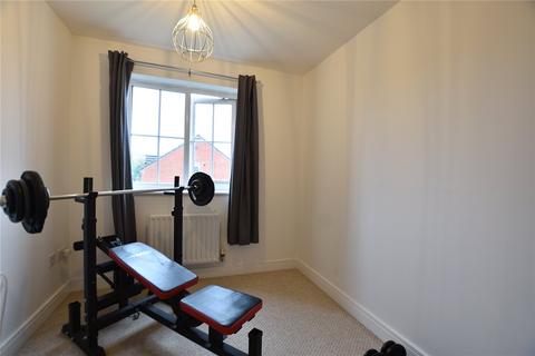 52 Baldwins Close, Royton, Oldham, OL2 5FG