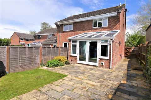 2 bedroom semi-detached house to rent, Flemming Avenue, Chalgrove OX44